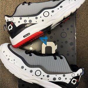 Q4 Men's Sneakers - Black, White, and Red